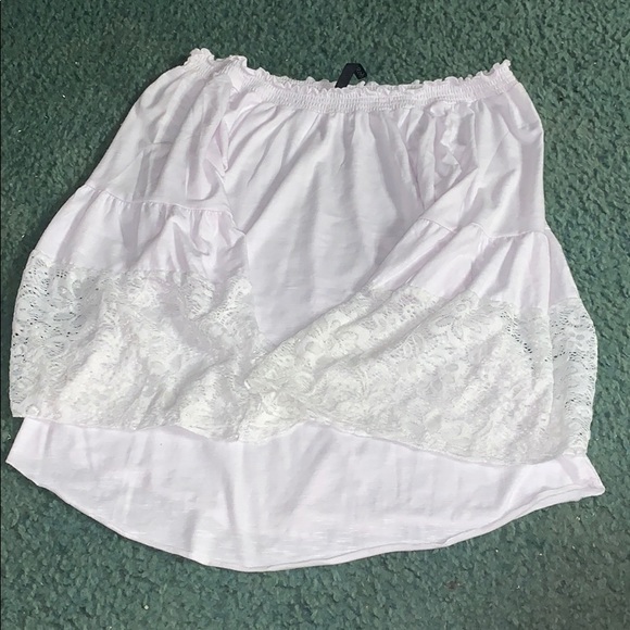 white off the shoulder shirt - Picture 1 of 2